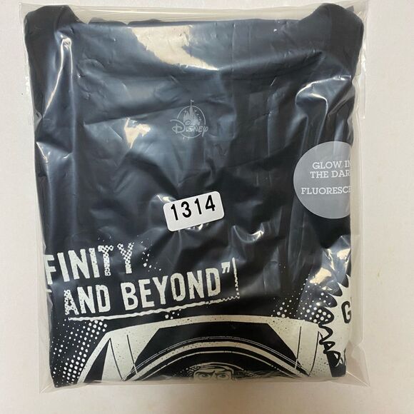 Disney NWT Buzz Lightyear Black Glow in the Dark Graphic Shirt Sz M - Picture 8 of 9